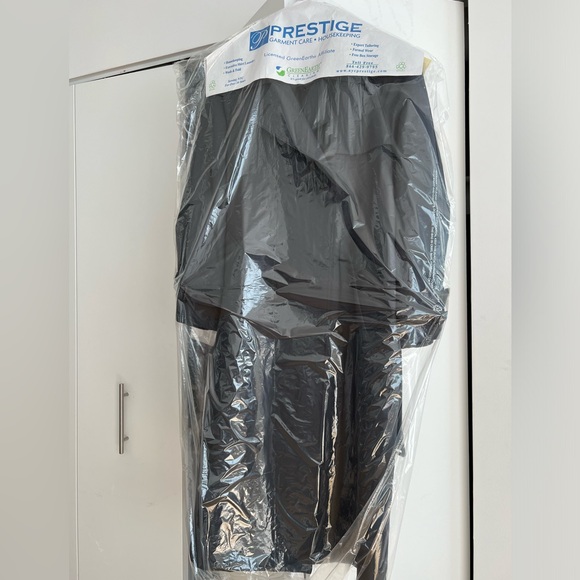 Massimo Dutti navy trench coat - Picture 8 of 8